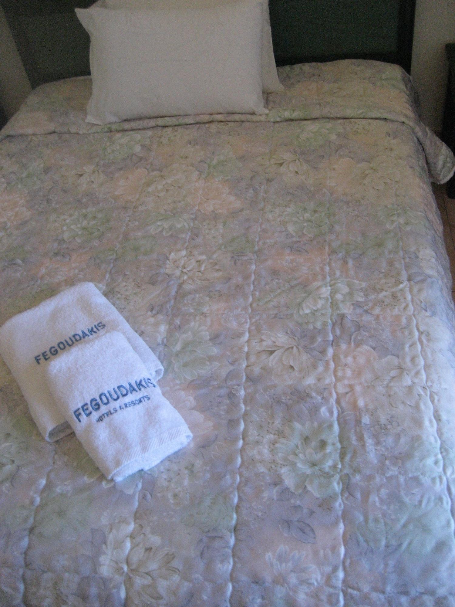 Kyveli Hotel Apartments Vrontados Ngoại thất bức ảnh